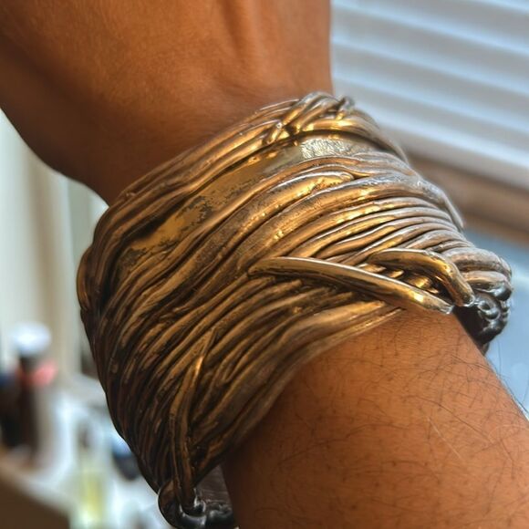 1970s - HUGE VINTAGE ELECTROFORM STERLING SILVER BRUTALIST BRACELET / BANGLE 91g - Picture 2 of 4